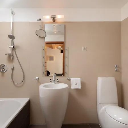 Luxury Beachfront Sea Palace With Private Pool, Jacuzzi, Sauna And Gym Right At The In - Omis Villa Lokva Rogoznica