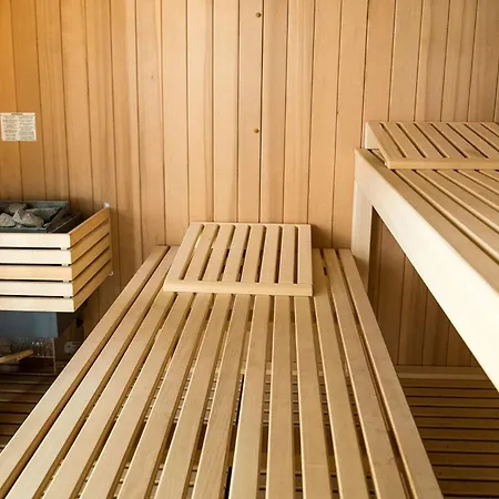 Luxury Beachfront Sea Palace With Private Pool, Jacuzzi, Sauna And Gym Right At The In - Omis Villa *
