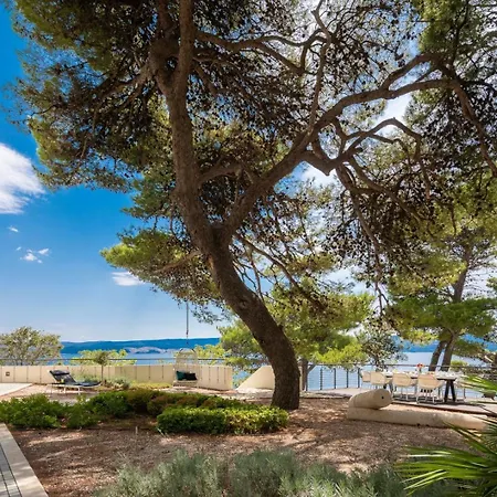 Luxury Beachfront Sea Palace With Pool & Near Omis Βίλα Lokva Rogoznica