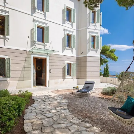 Luxury Beachfront Sea Palace With Private Pool, Jacuzzi, Sauna And Gym Right At The In - Omis * Lokva Rogoznica