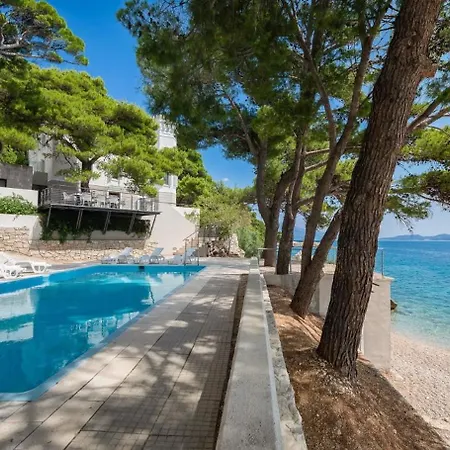 Luxury Beachfront Sea Palace With Pool & Near Omis Lokva Rogoznica